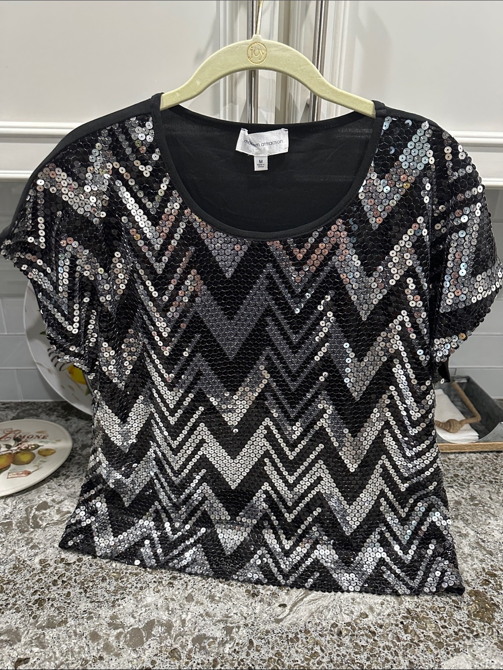 NEW Sequin Chevron Short Sleeve Top - Black & Silver